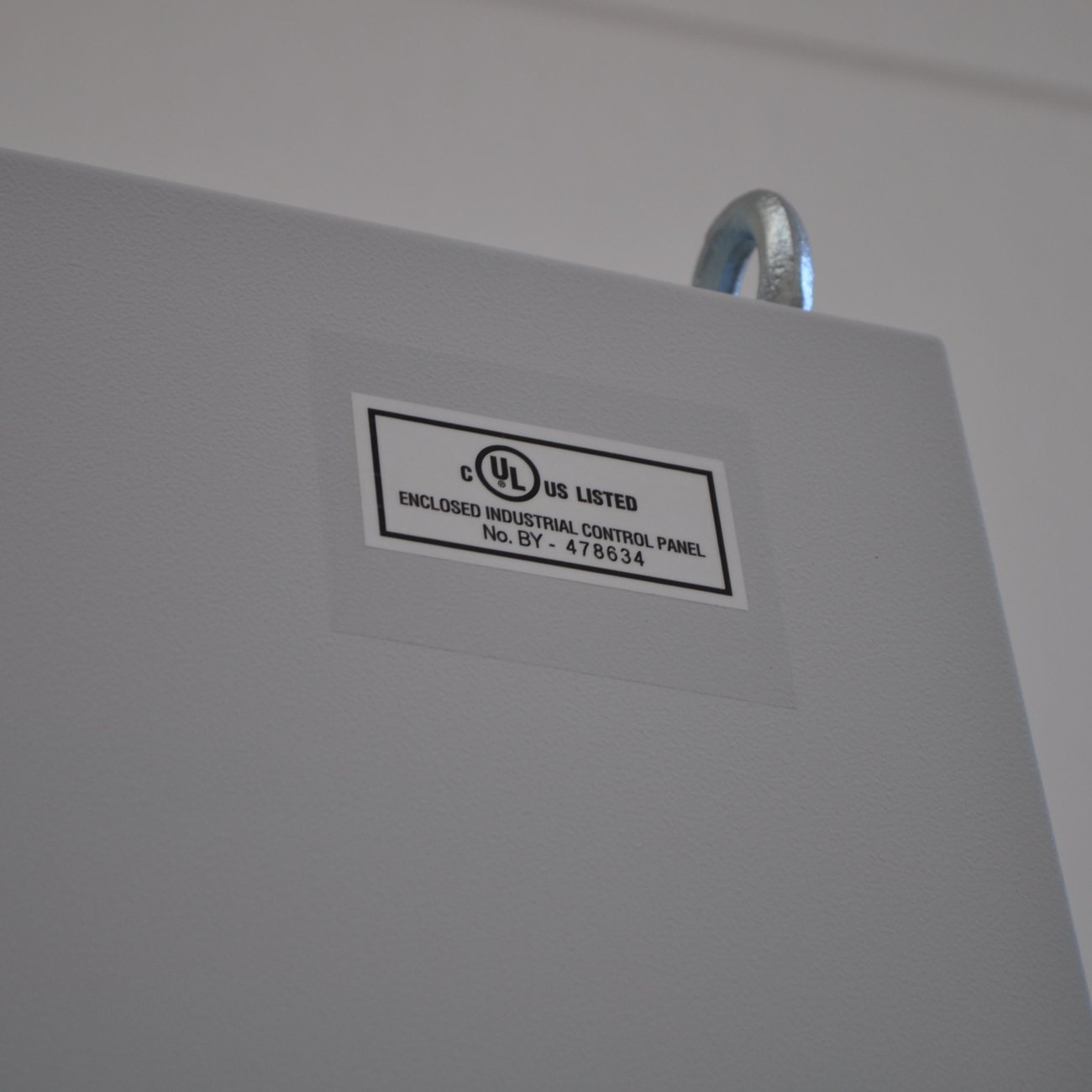 Marchio cULus Listed applicato su un quadro elettrico certificato TF Elettra